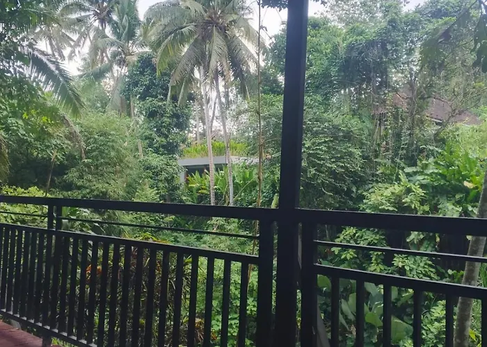 Jungle Hideaway 1 - Garden View *